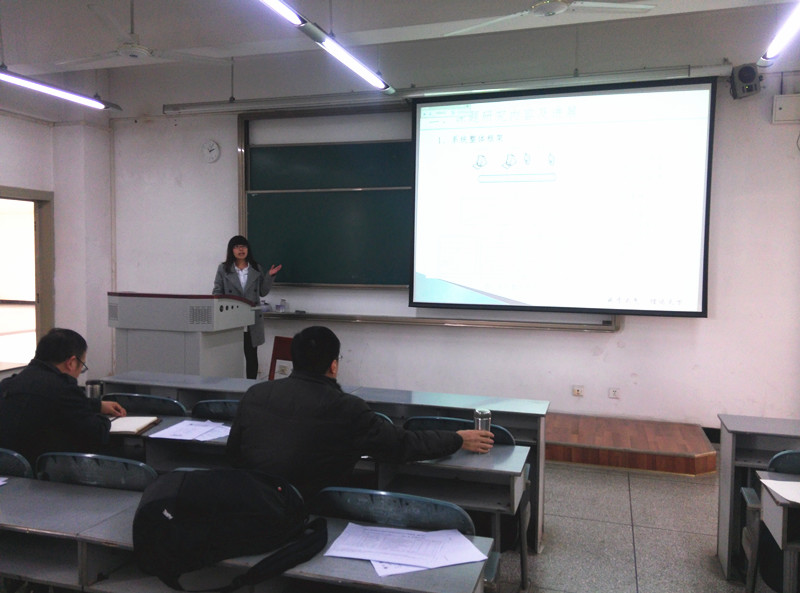 论文中期检查现场 论文中期检查现场