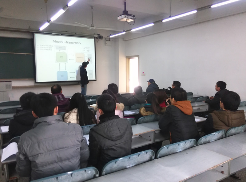 论文中期检查现场 论文中期检查现场